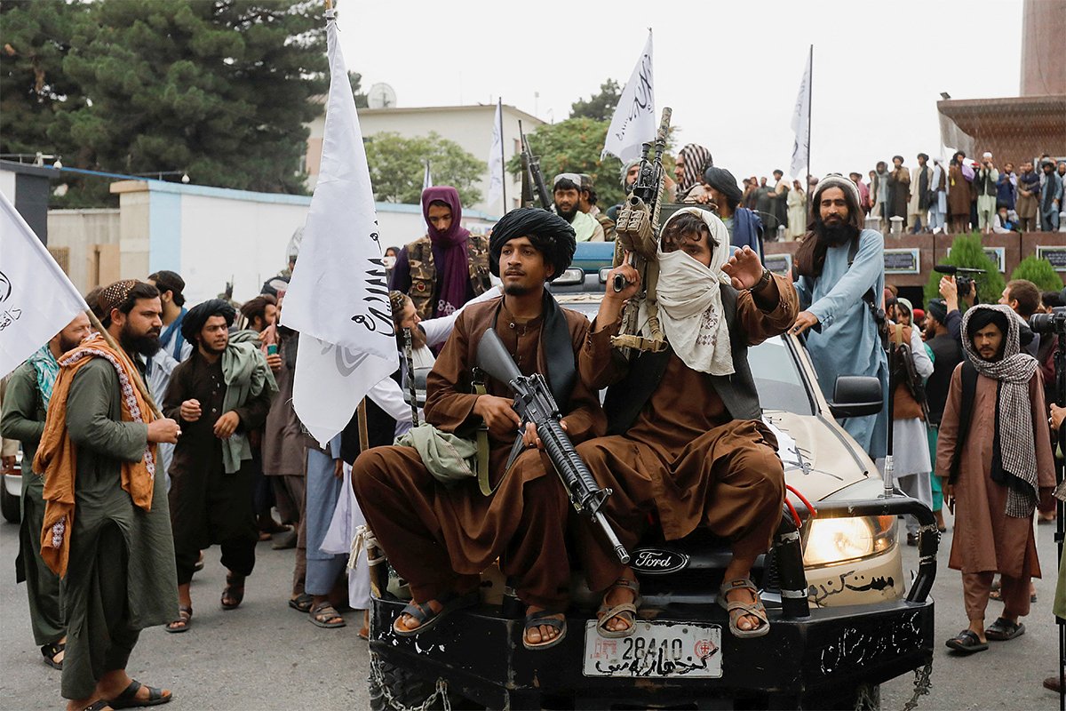 Сторонники «Талибана» радуются первой годовщине падения Кабула, Афганистан, 15 августа 2022 года