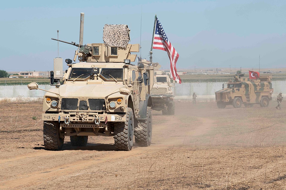 Подразделения Вооруженных сил США и Турции проводят совместное наземное патрулирование северо-востока Сирии, 8 сентября 2019 года