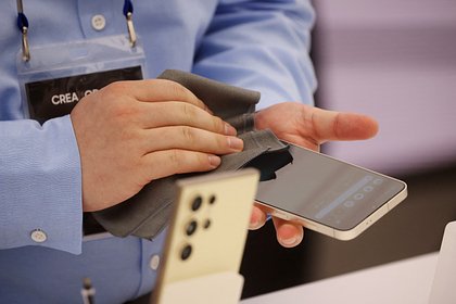 Samsung smartphones are in acute shortage