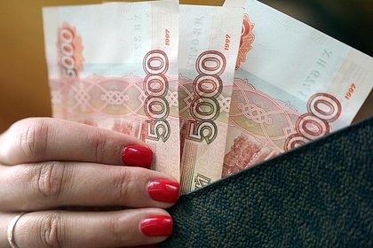 В правительстве запланировали плавное снижение курса рубля