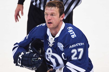 The world champion called on Russian hockey players to leave