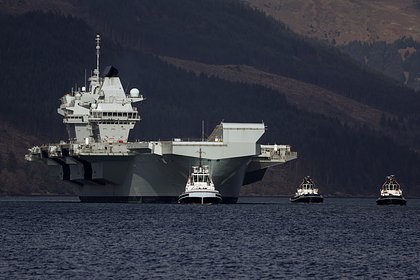 ВМС Великобритании зафиксировали нападение на судно рядом с Йеменом