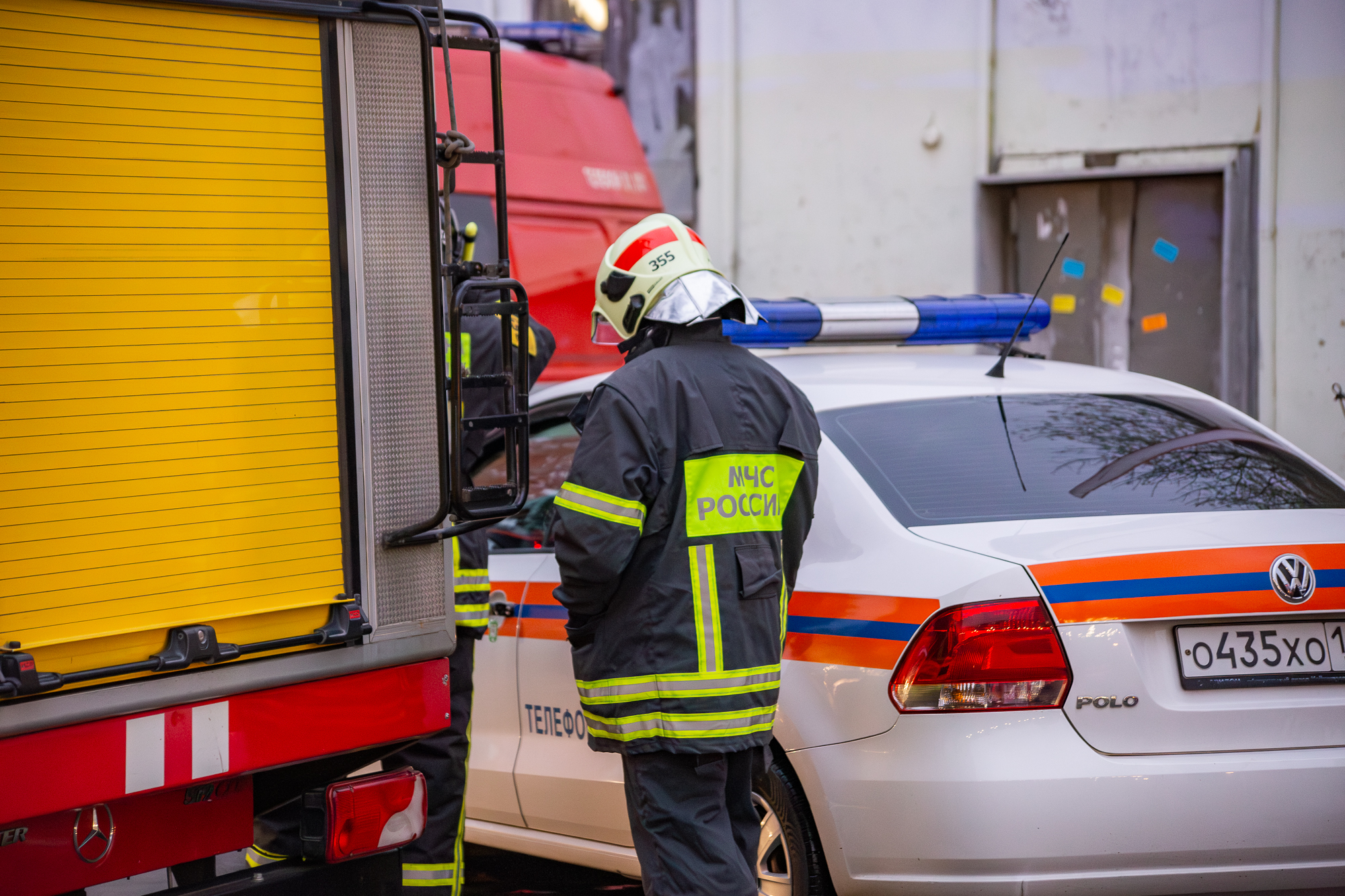 В микрорайоне Улан-Удэ объявили эвакуацию из-за пожара