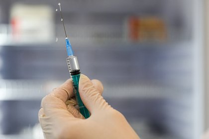 AstraZeneca признала наличие побочных эффектов от вакцины против коронавируса