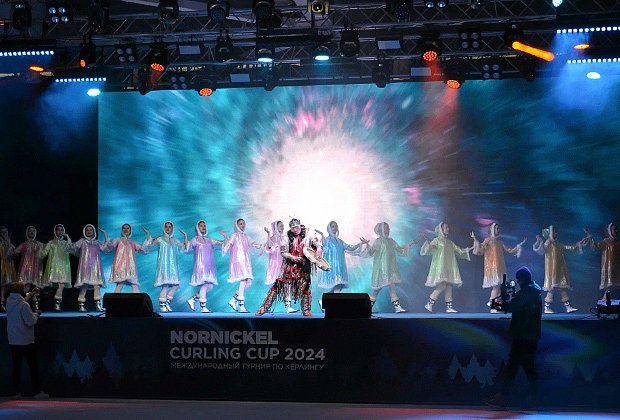 Церемония открытия турнира Nornickel Curling Cup