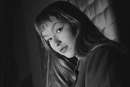 Целлюлитпен жалаңаш әйелдердің суреттері