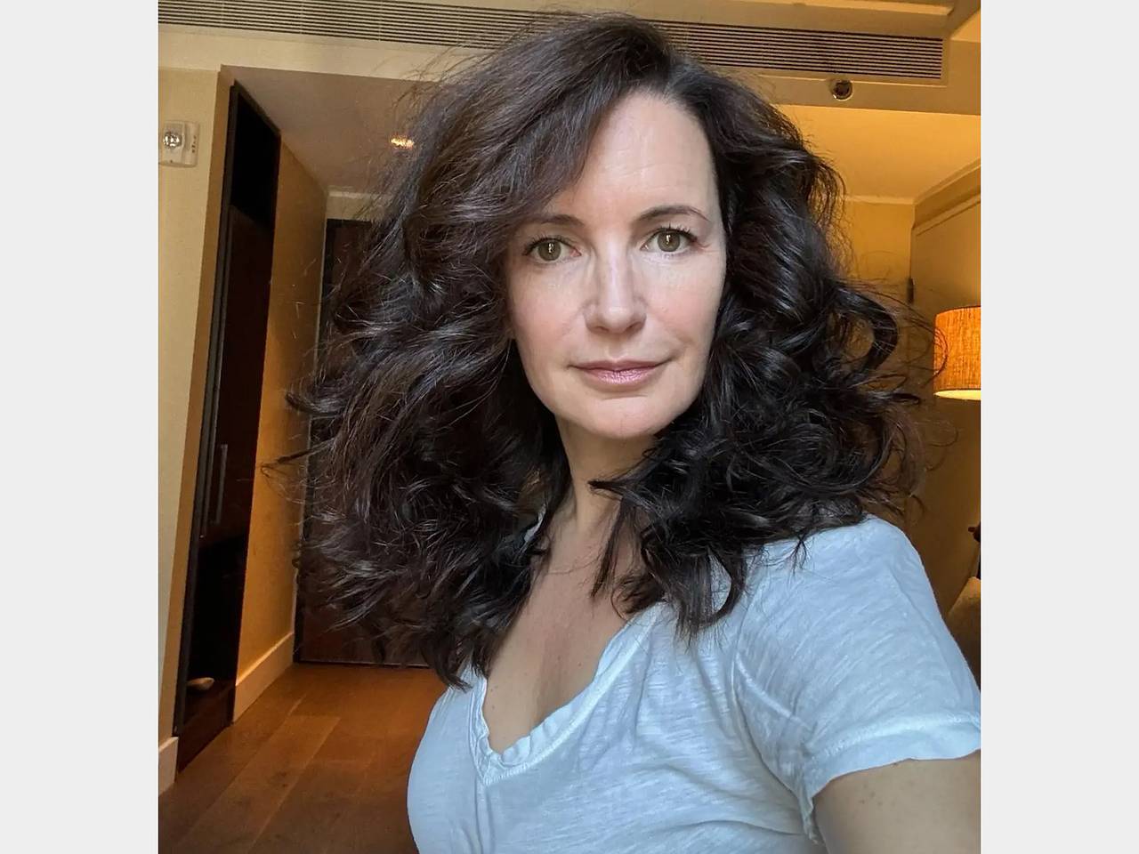 «Секс және ирония» фильмі Порно видео: Жағажайда мүшесі сору