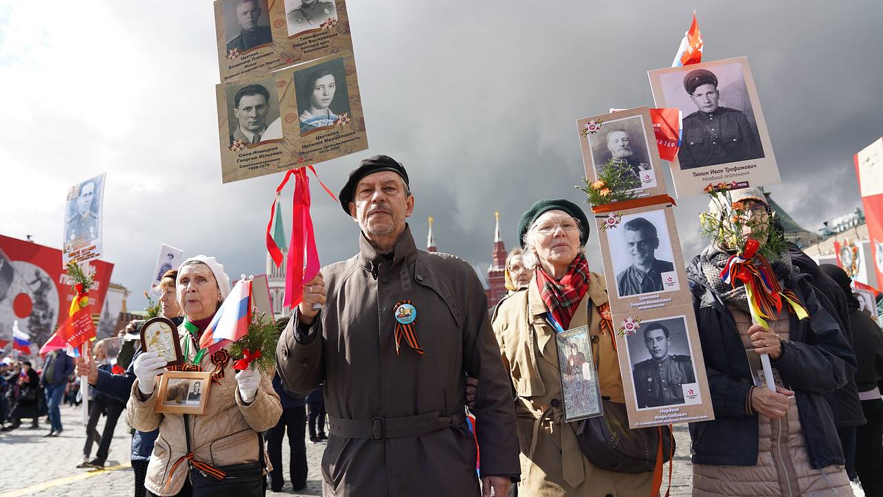 https://icdn.lenta.ru/images/2024/05/03/17/20240503172308944/wide_16_9_cca383f58f64d5ed9e7382d4d3100bb6.jpg