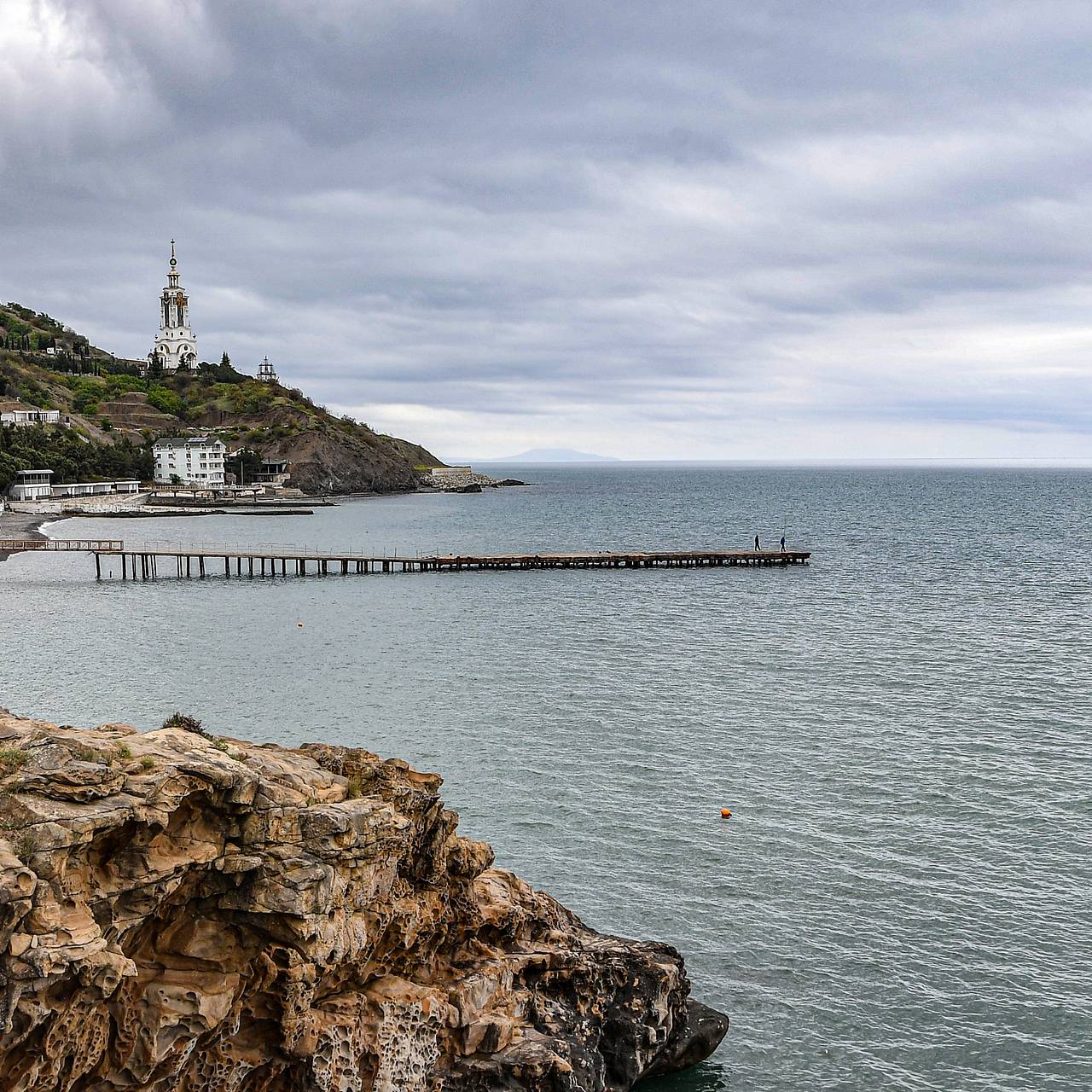 В Крыму ищут пропавших в открытом море солдат-срочников: Происшествия:  Россия: Lenta.ru