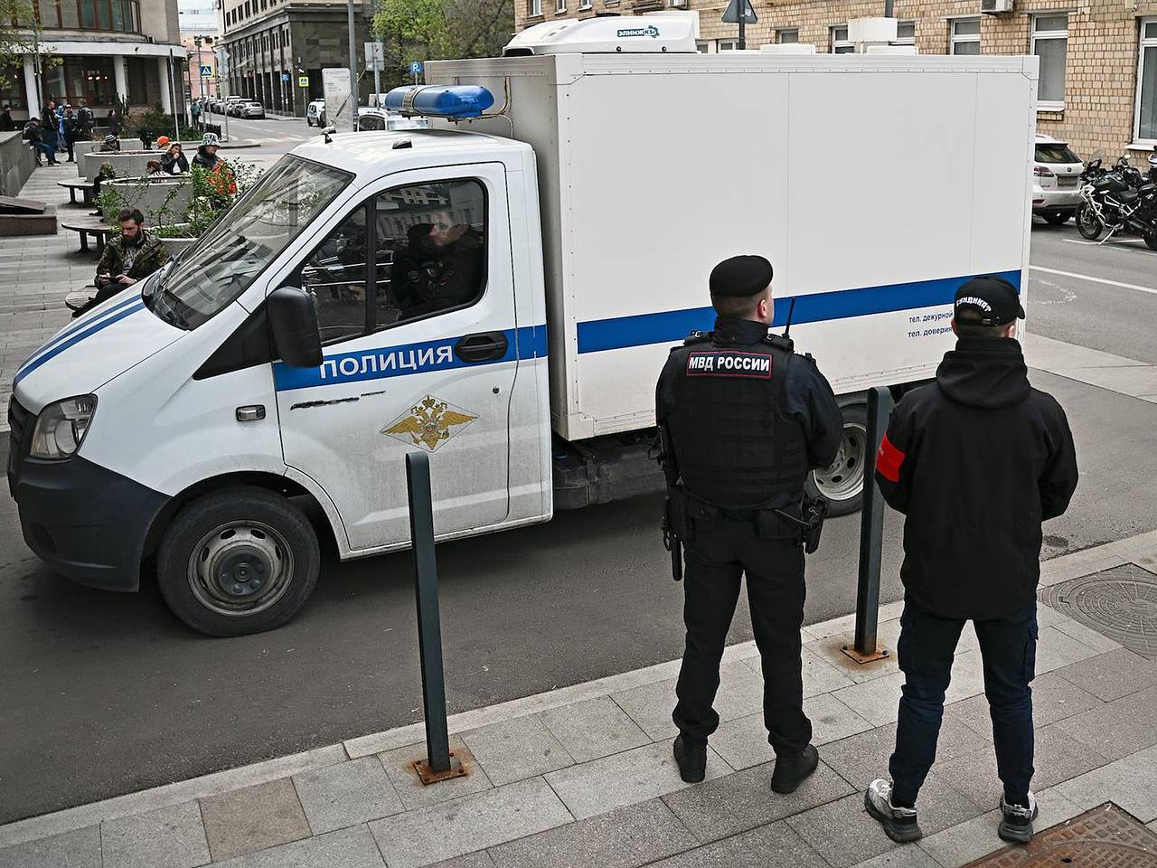 Обвиняемого в терроризме российского девятиклассника арестовали: Следствие  и суд: Силовые структуры: Lenta.ru