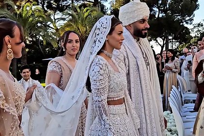 Во Франции прошла очередная свадьба года. Как торжество английского миллиардера затмило свадьбы мировых звезд?