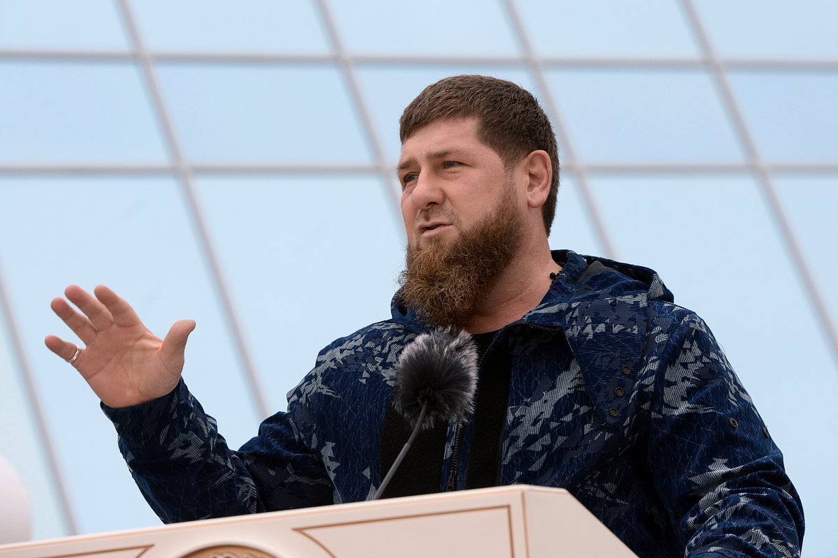 «Надо бить жестко». Кадыров призвал взять Одессу и Харьков в мае и обещал «приятные изменения» после Дня Победы