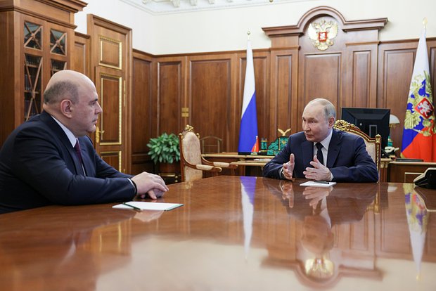 Путин провел встречу с Мишустиным