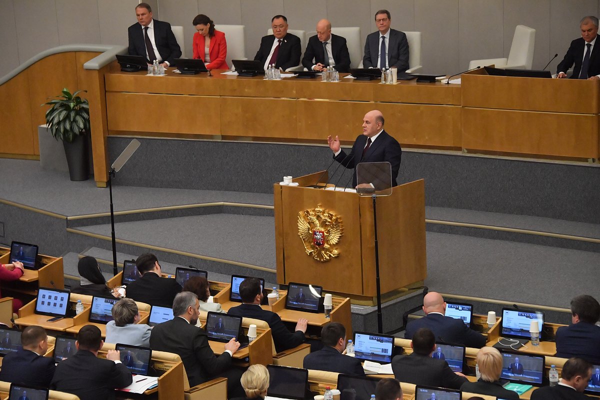 Мишустин снова назначен премьер-министром России. Что ему сказали в Госдуме и чем займется новое правительство?