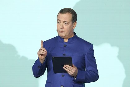 Медведев не нашел приличного ответа говорившему о Путине британскому министру