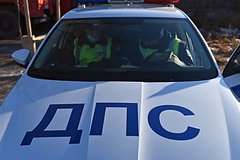 В Белгороде машина скорой помощи столкнулась с легковушкой и перевернулась