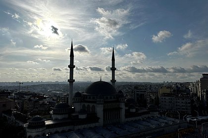 В Турции заявили об отведенной Западом роли противовеса России