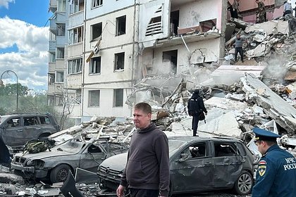 Очевидица описала обстановку у рухнувшего от снаряда ВСУ подъезда в Белгороде