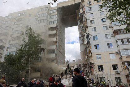 Спасатели получили переломы при обрушении дома в Белгороде