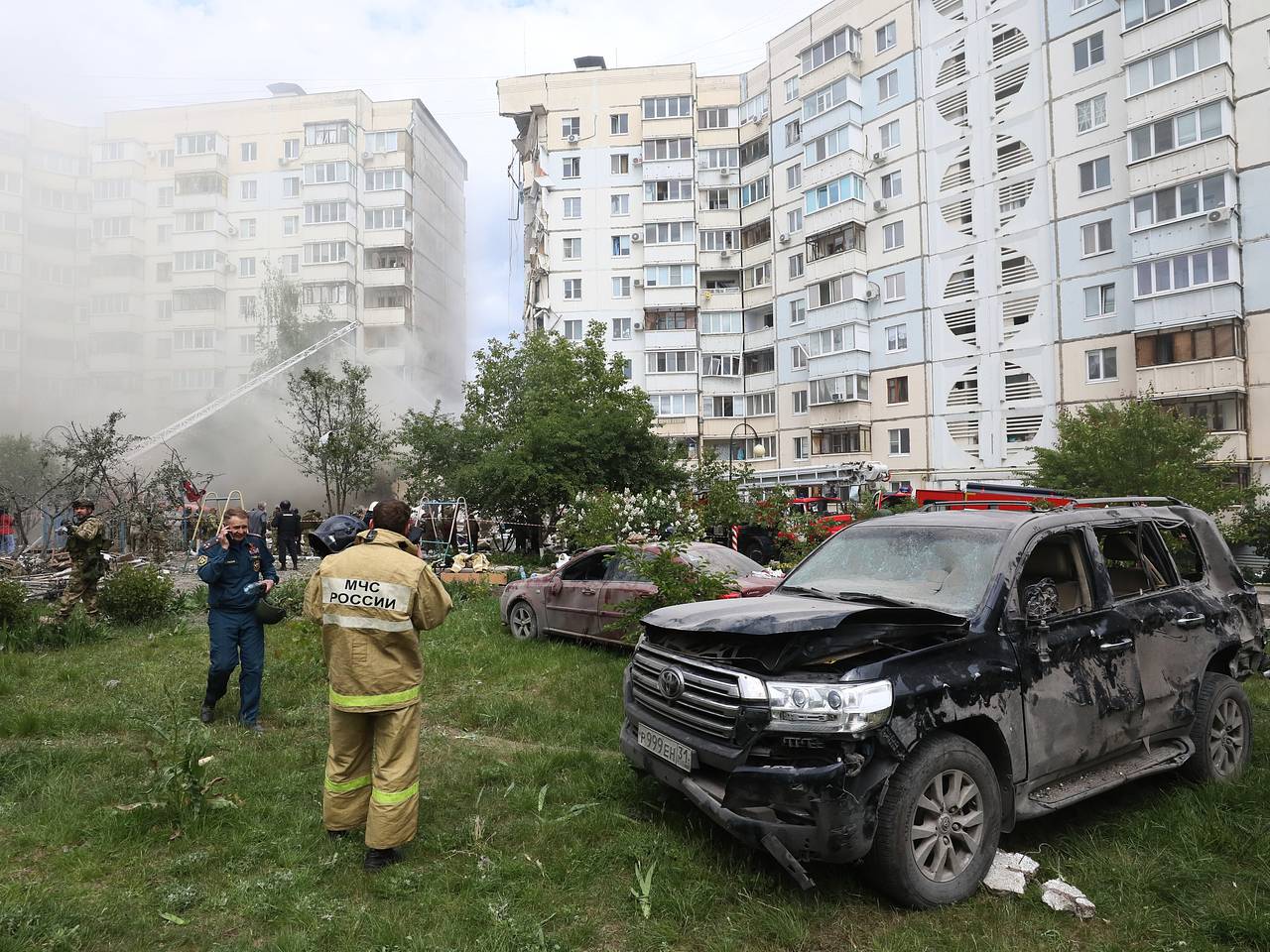 Среди жертв обрушения дома в Белгороде после удара ВСУ оказался  ребенок-аутист: Россия: Lenta.ru