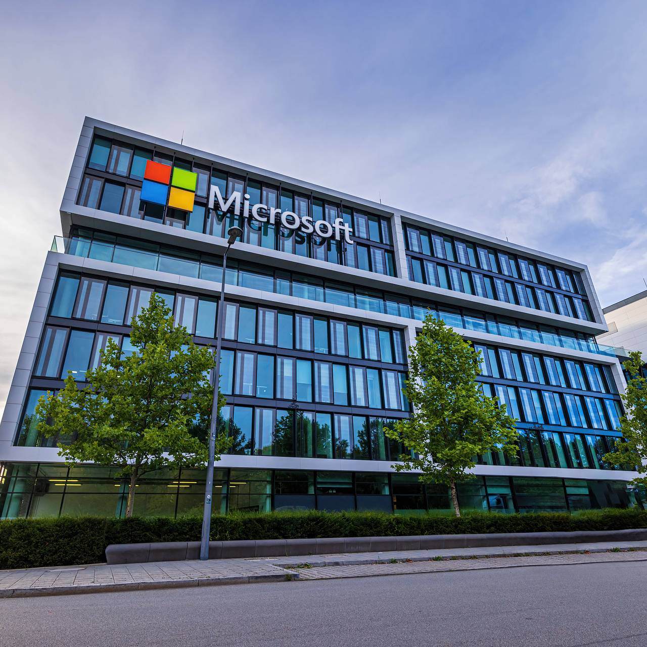 Microsoft пригрозили крупным штрафом из-за приложения Teams: Софт: Наука и  техника: Lenta.ru