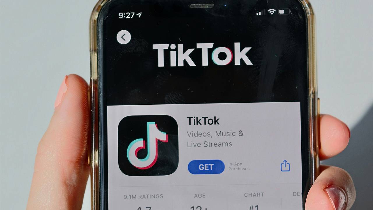 Роскомнадзор потребовал от TikTok предоставить данные о соблюдении законов:  Coцсети: Интернет и СМИ: Lenta.ru