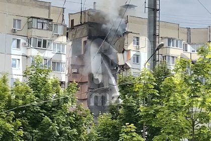 Стало известно о пожаре в разрушенном доме в Белгороде после удара ракетой ВСУ