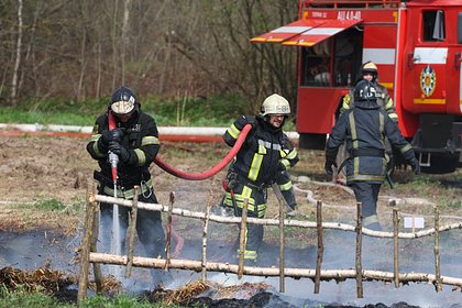 В Белгородской области произошел пожар на АЗС после атаки дрона ВСУ