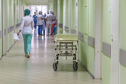 В российском городе школьники попали в больницу после прикосновения к домофону