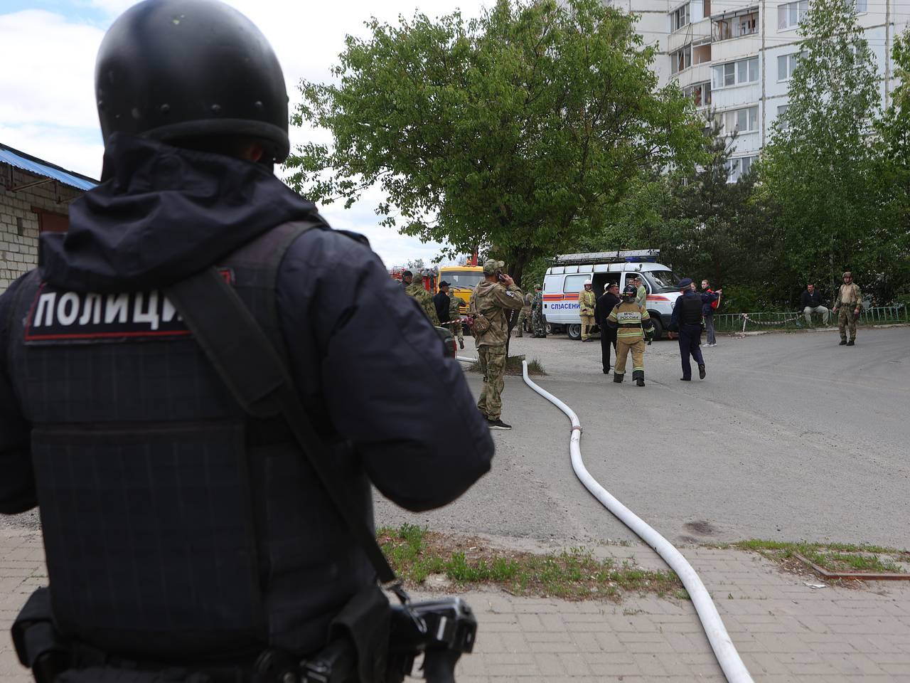 В Белгороде прогремели взрывы после объявления ракетной опасности:  Происшествия: Россия: Lenta.ru