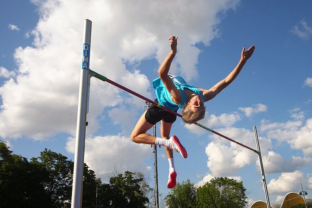 Соревнования по прыжкам в высоту в рамках «Недели легкой атлетики» в «Лужниках»