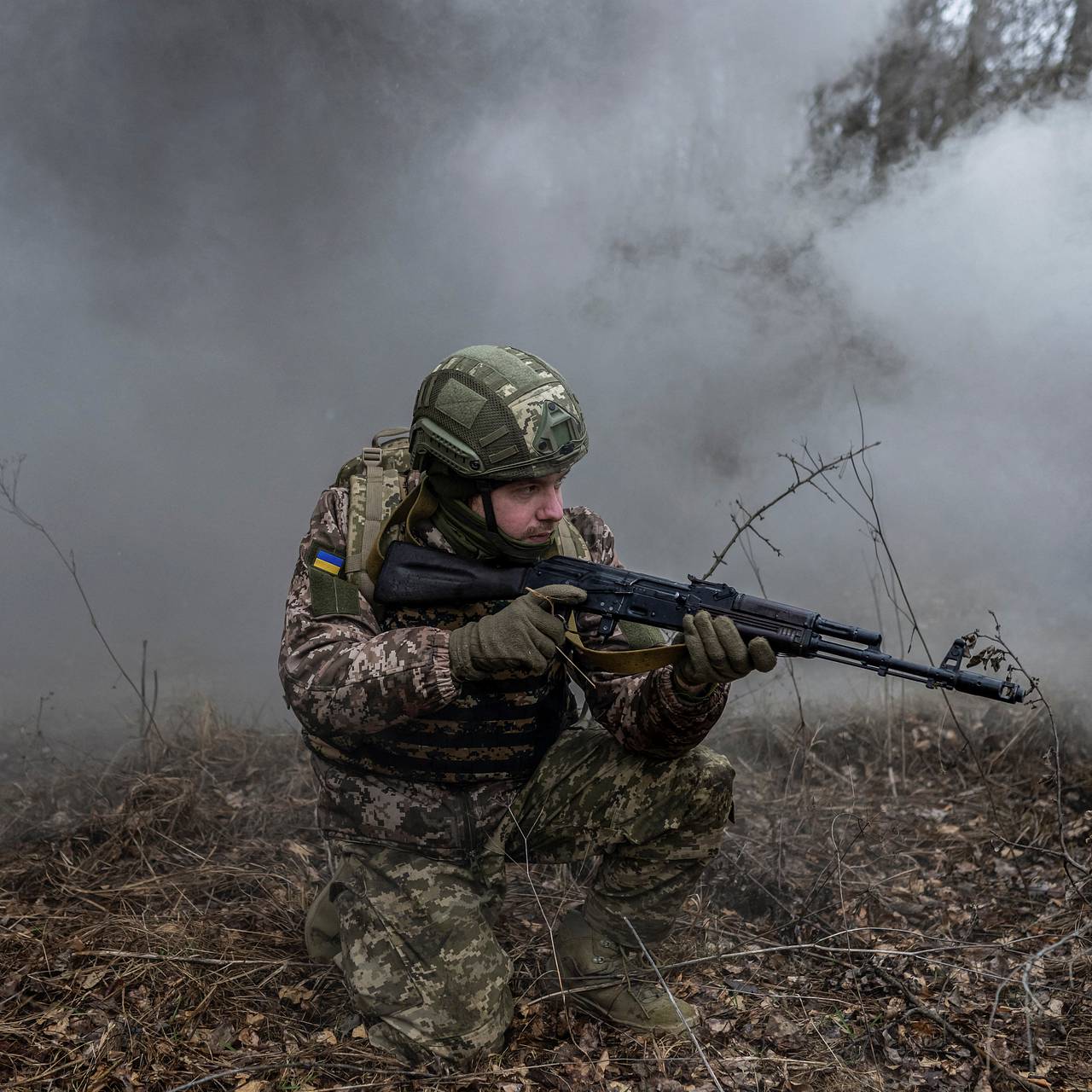 Российский военный попал в плен и убедил бойцов ВСУ сдаться: Украина:  Бывший СССР: Lenta.ru