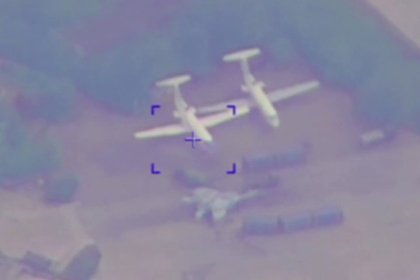 Уничтожение истребителя ВСУ на аэродроме сняли на видео