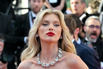 Бывший «ангел» Victoria's Secret посетила Канны с украшениями на миллионы рублей
