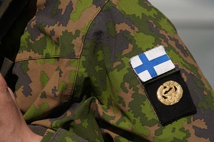 Финляндия арендовала бытовки для усиления границы с Россией