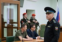 Авторитетного среди военных генерала Попова не выпустили из СИЗО. Он шутил и заявил в суде, что «бывало и хуже» 