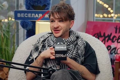Популярный российский блогер рассказал о пьяной драке с бездомным
