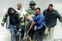 «Они дышали токсичной смесью» В США слишком поздно раскрыли жуткую тайну теракта 11 сентября: многим это стоило жизни 