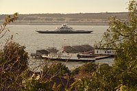 Два парома в Керчи пострадали при падении обломков сбитых ракет. Как Россия защищается от атак ВСУ? 