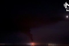 На Кубани украинские беспилотники ударили по нефтебазе. Горят три цистерны с нефтепродуктами, пострадали сотрудники