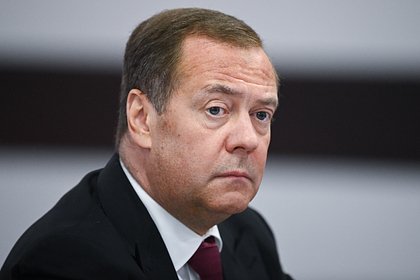 Медведев выразил соболезнования в связи со смертью Чилингарова