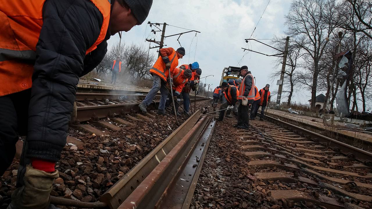 Диверсия на железной дороге в Одесской области: что произошло: Украина:  Бывший СССР: Lenta.ru