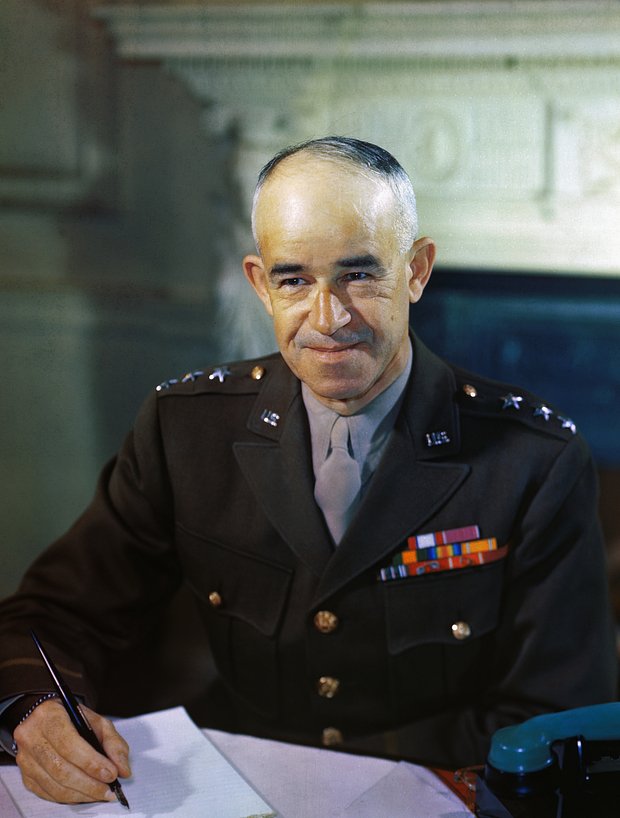 Генерал Омар Брэдли