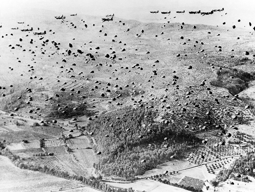 Выброска американских парашютистов в Нормандии