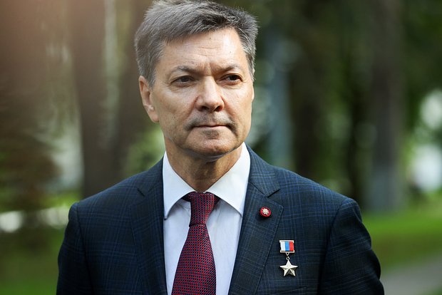 Олег Кононенко