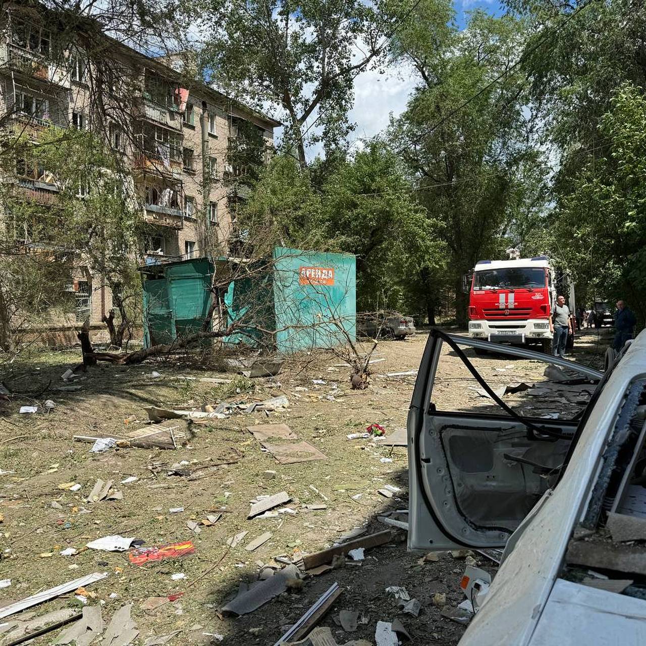 В Луганске назвали число разрушенных ударом ВСУ домов: Украина: Бывший  СССР: Lenta.ru