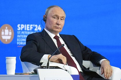 Путин призвал при выборе модели развития страны учитывать окружающие реалии