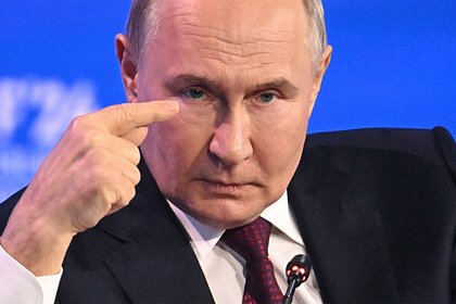 Путин порассуждал о госидеологии и напомнил о распаде СССР