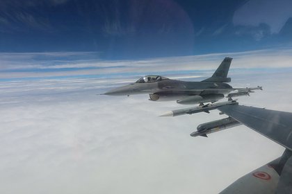 Картаполов назвал F-16 за пределами Украины законной целью армии России