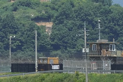 Южная Корея заподозрила КНДР в строительстве стены на границе